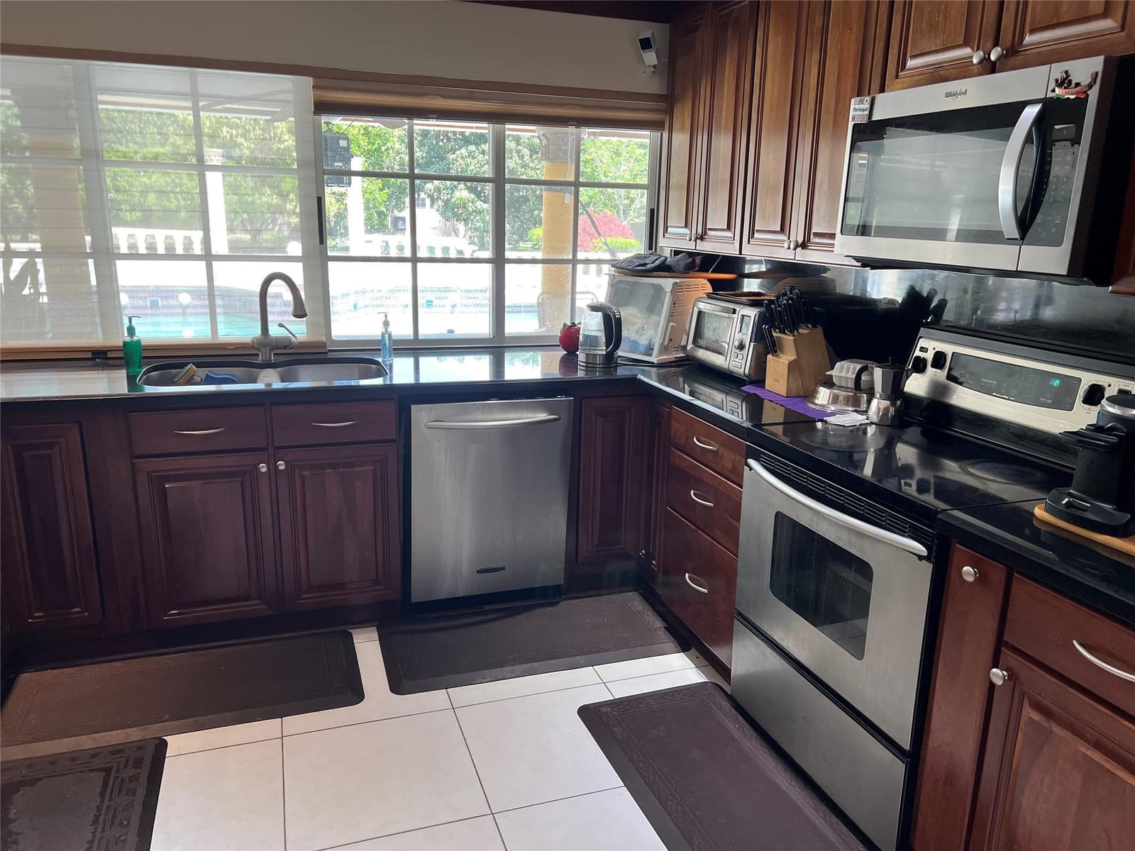 5510 W Castlegate Avenue, Davie, FL 33331 photo 14