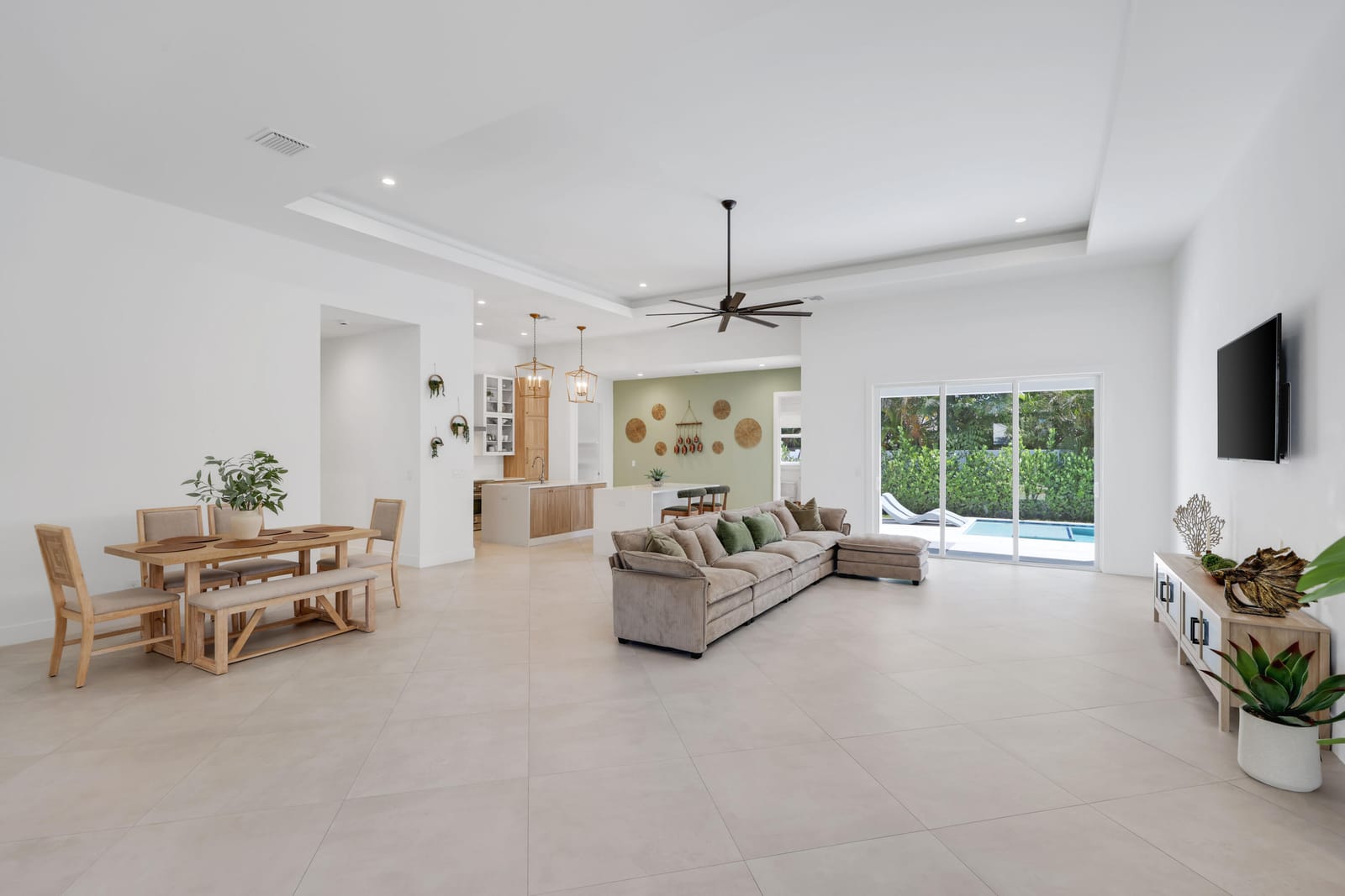 1071 Powell Drive — photo 12