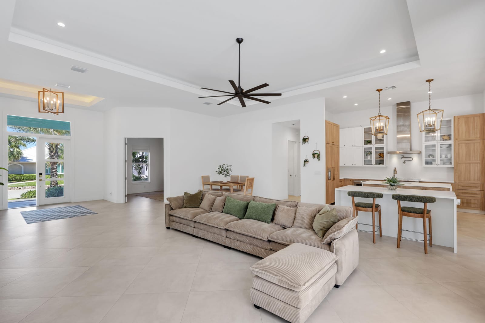 1071 Powell Drive, Singer Island, FL 33404 photo 15