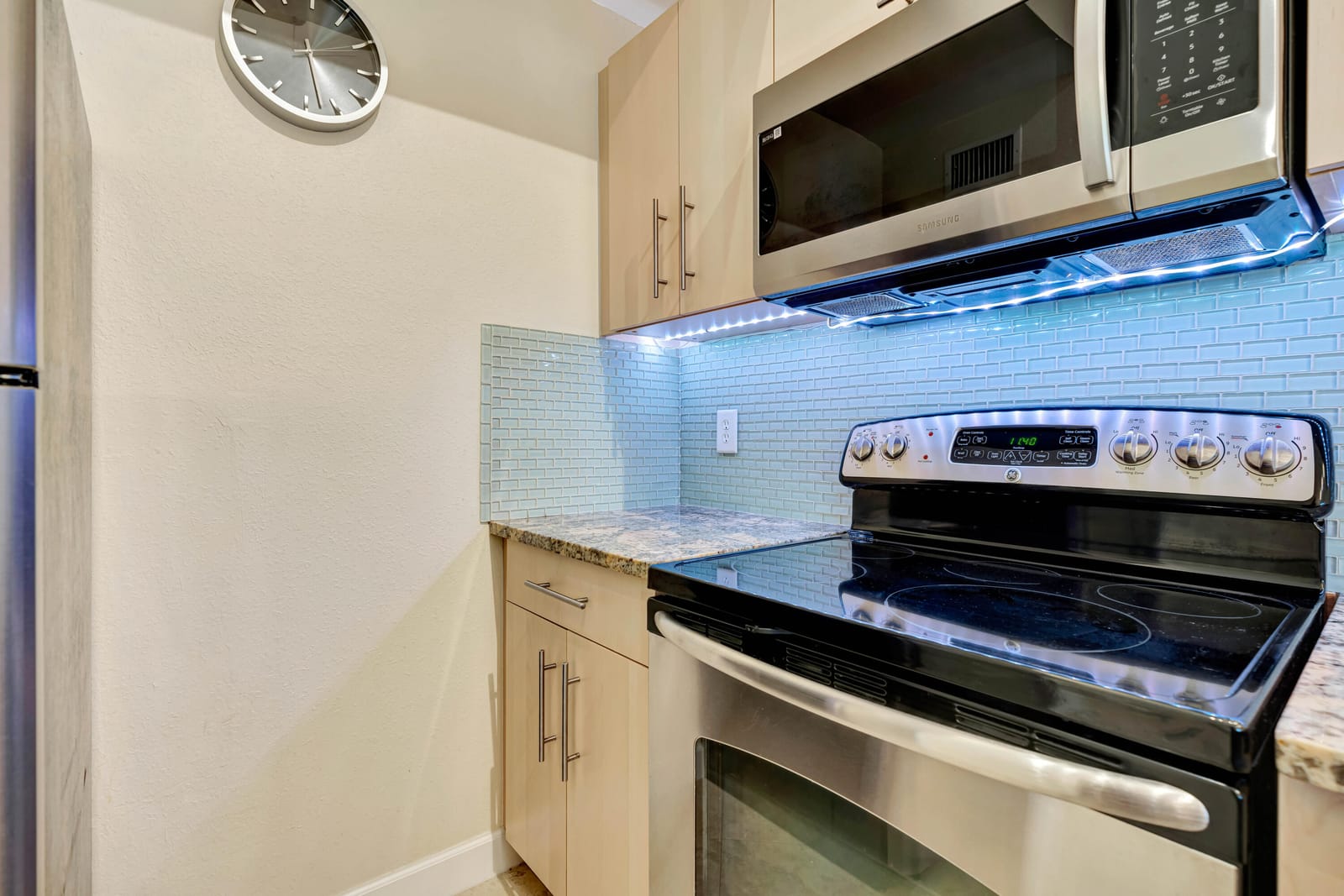 19203 Glenmoor Drive, West Palm Beach, FL 33409 photo 15