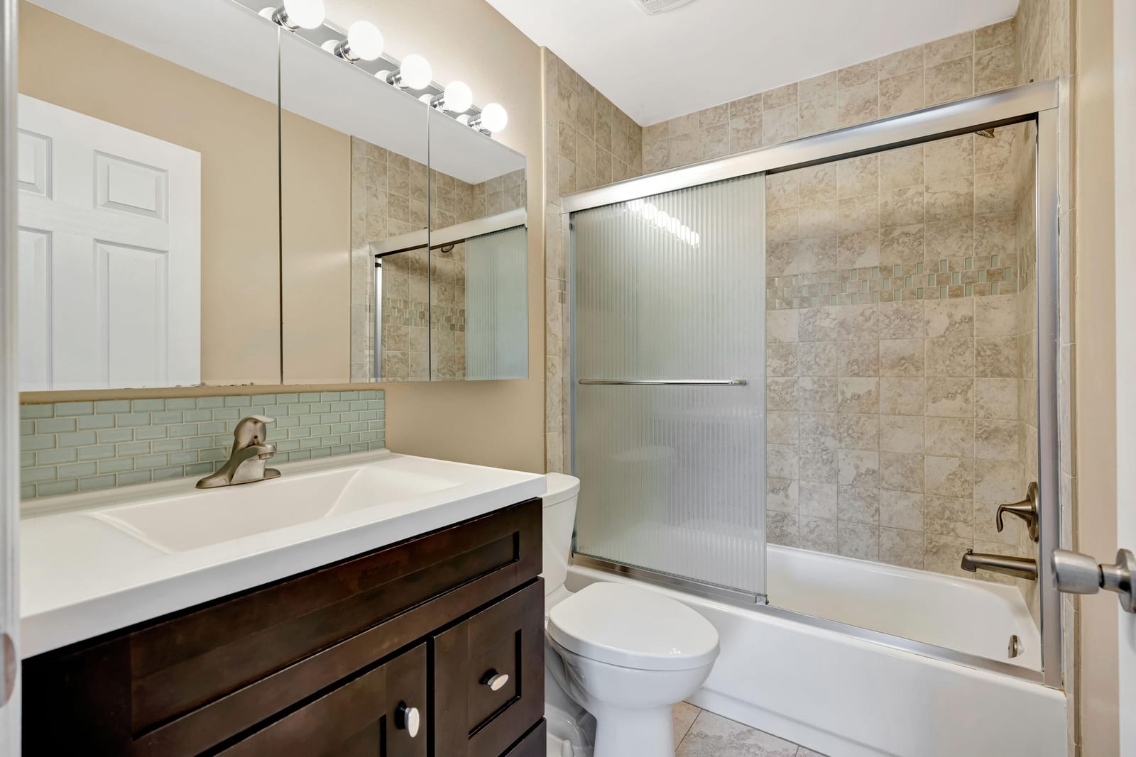 19203 Glenmoor Drive, West Palm Beach, FL 33409 photo 22