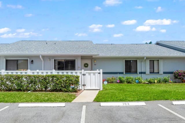 2641 Gately Drive W 103, West Palm Beach, FL 33415