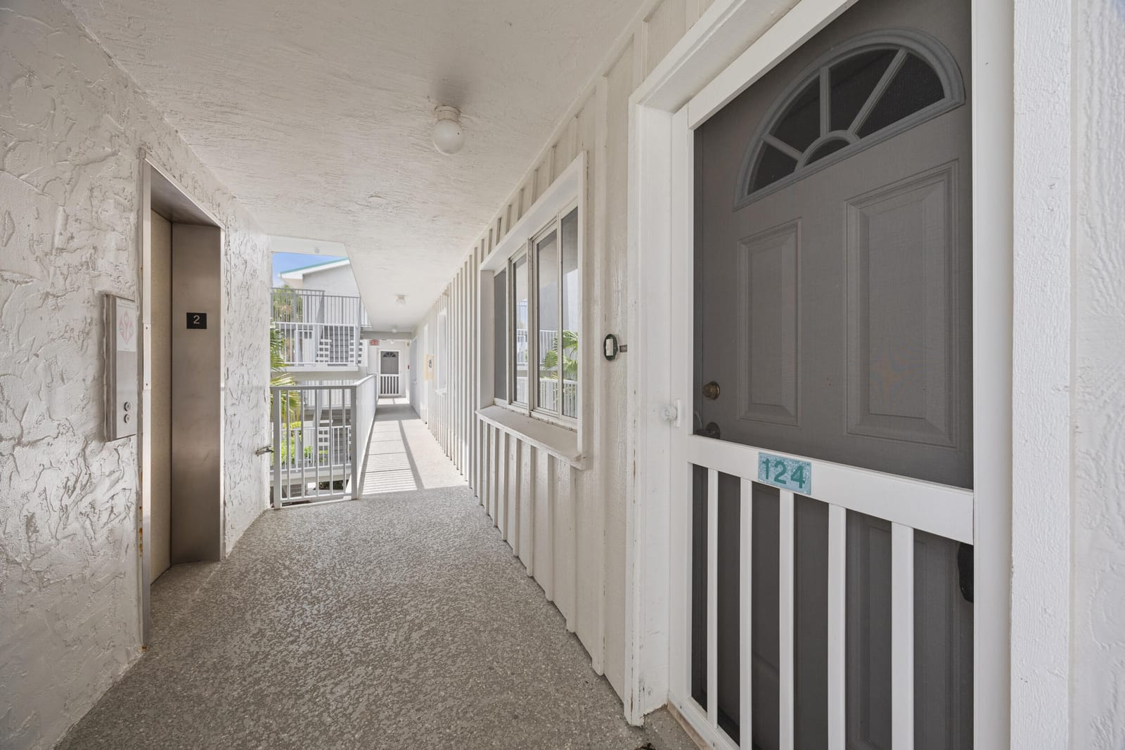2400 S Ocean Drive 124 — photo 2