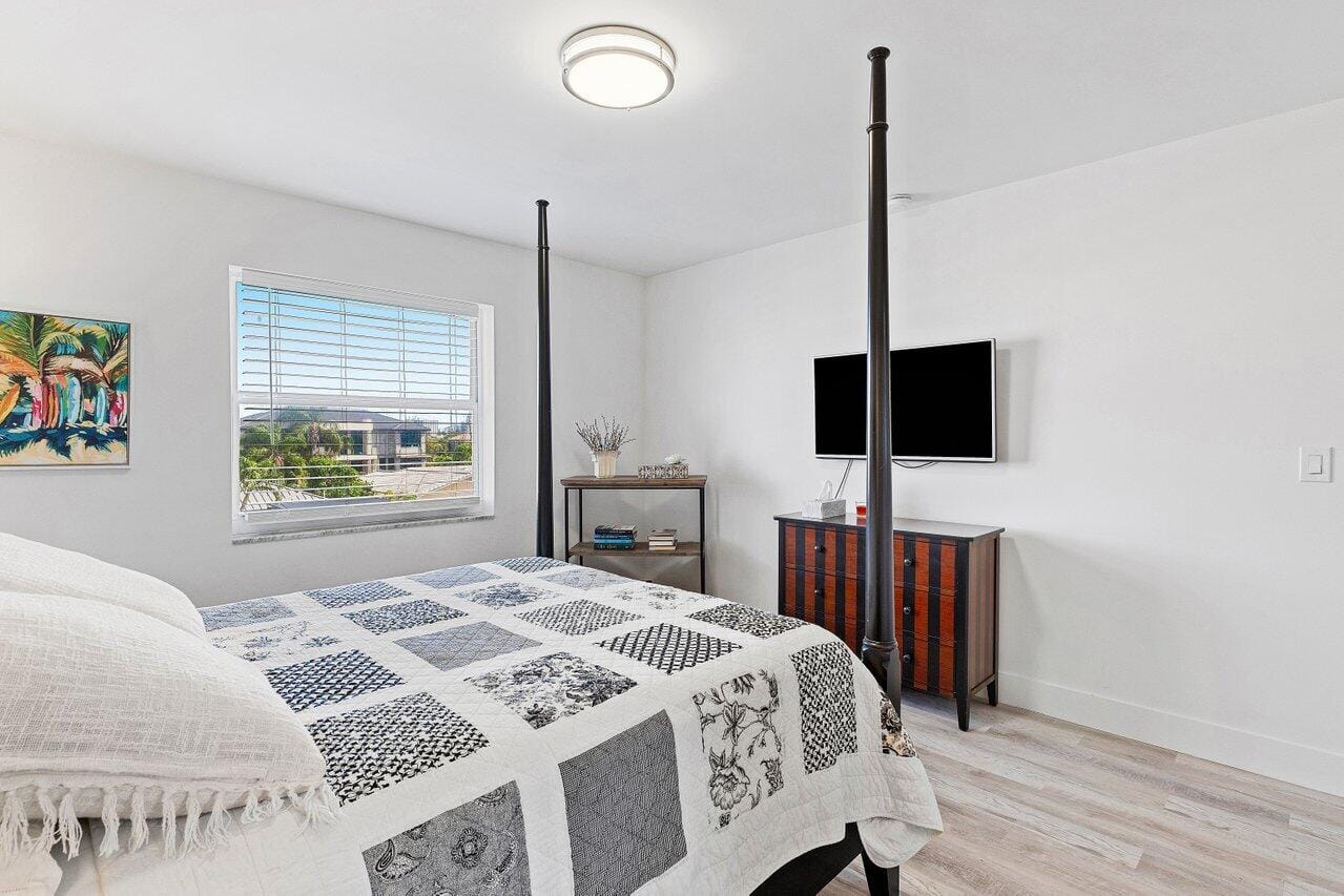 777 Jeffery Street 303 — photo 11