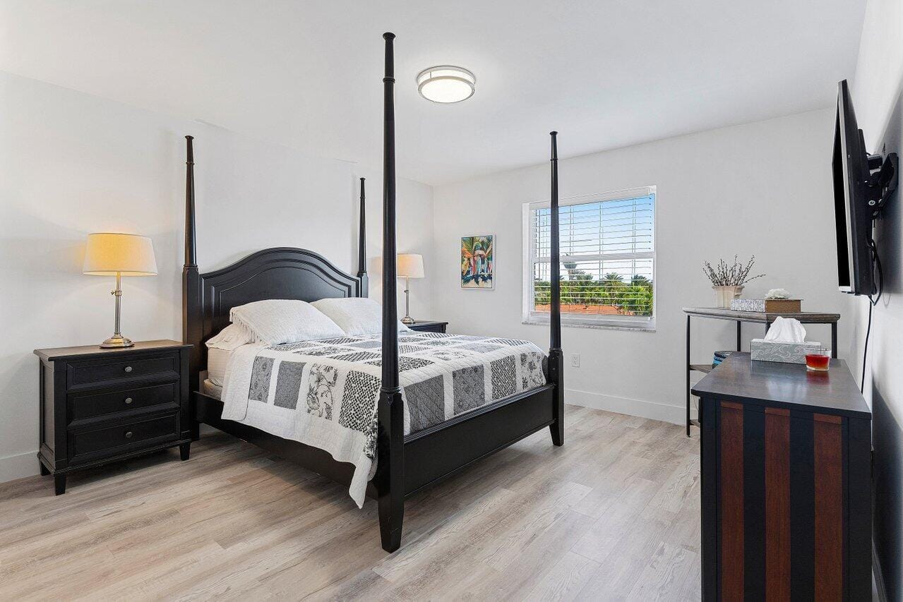 777 Jeffery Street 303 — photo 12