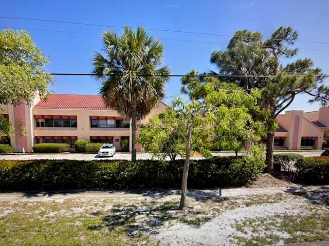 900 SE Ocean Boulevard — photo 2