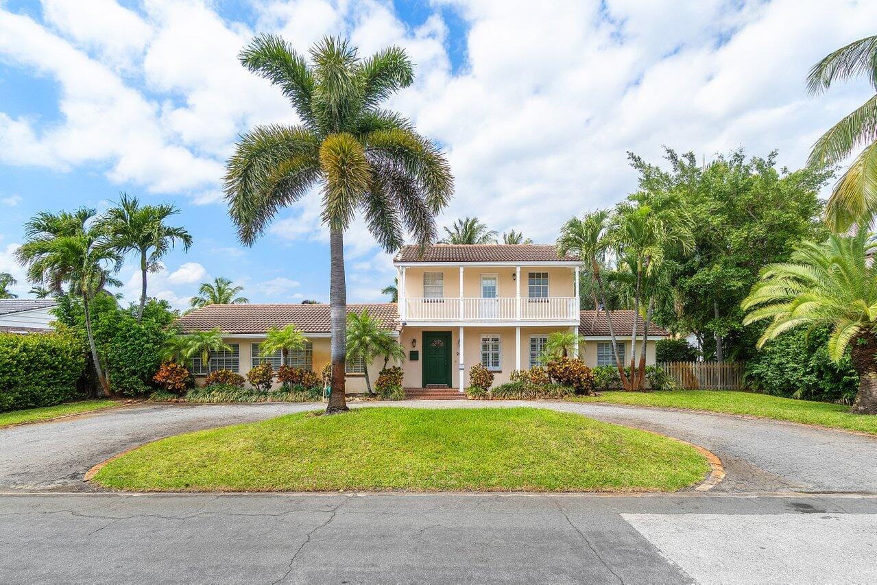 255 Russlyn Drive, West Palm Beach, FL 33405