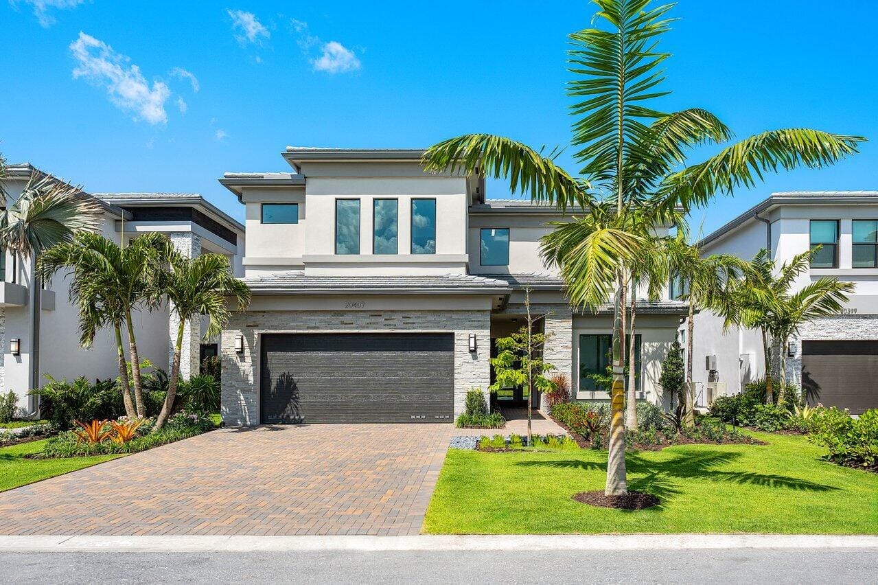 20407 Southernwood Avenue, Boca Raton, FL 33434