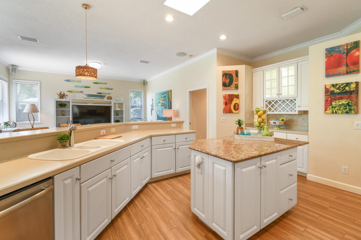 7831 SE Windjammer Way, Hobe Sound, FL 33455 photo 18