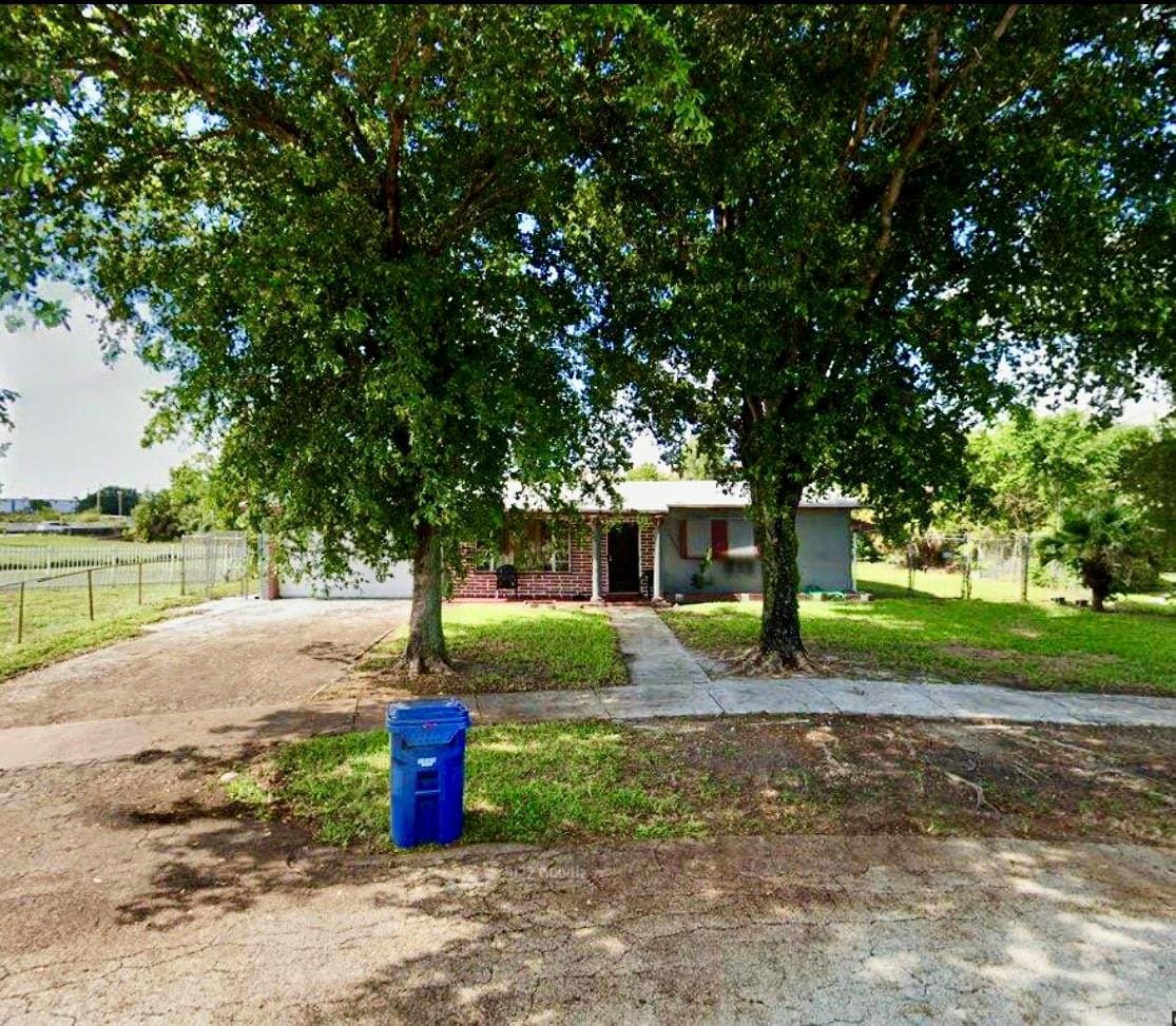 12000 NW 22nd Place, Miami, FL 33167