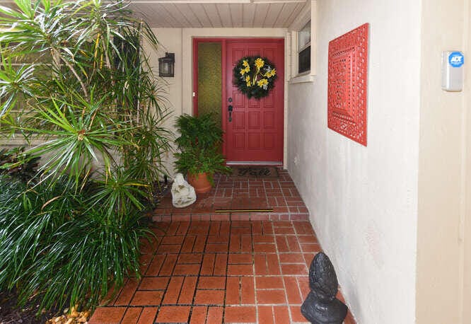 9872 SE Little Club Way S — photo 2