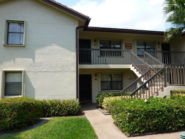 7586 Tahiti Lane 201, sold in Lucerne Pointe One,Two,Three Four,Seven,Eight,Nine, Lake Worth, FL