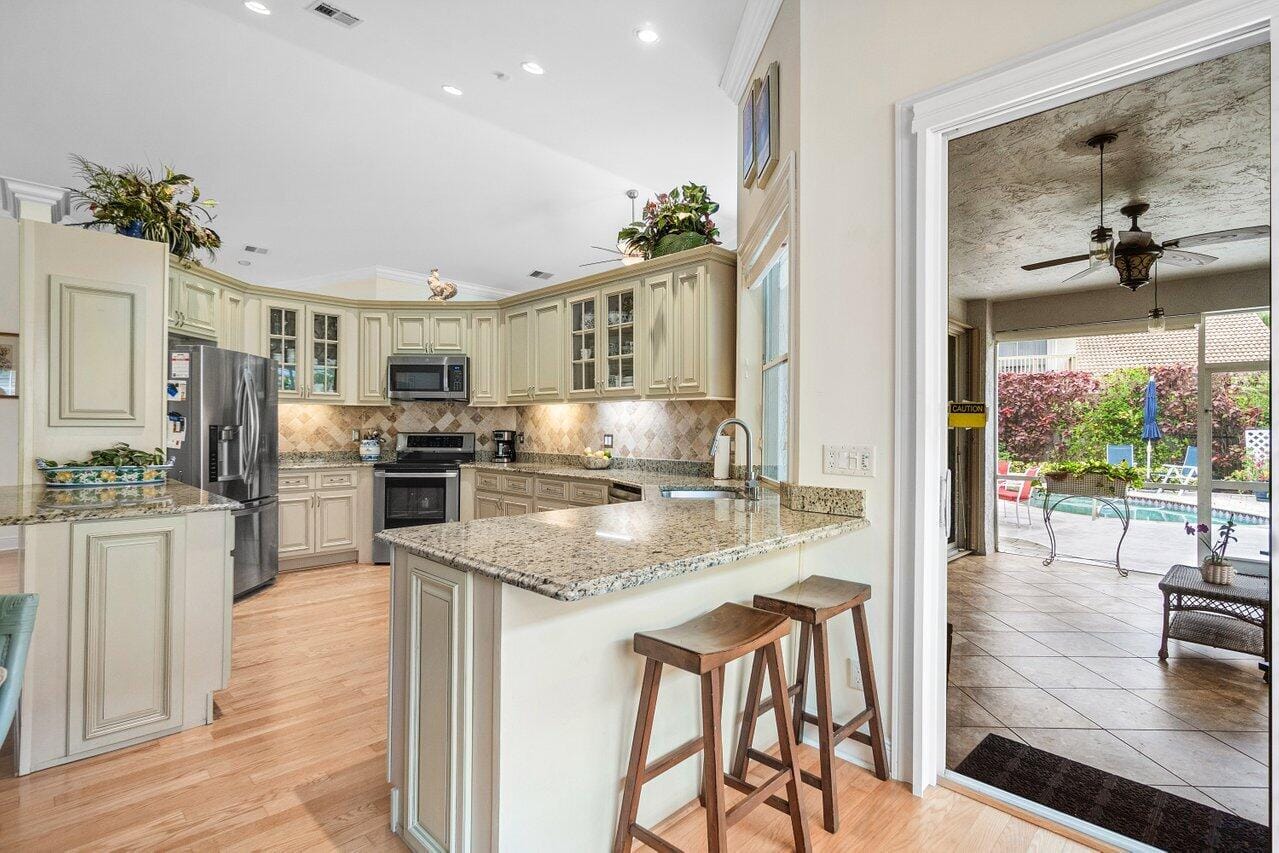8271 Bob O Link Drive, West Palm Beach, FL 33412 photo 5