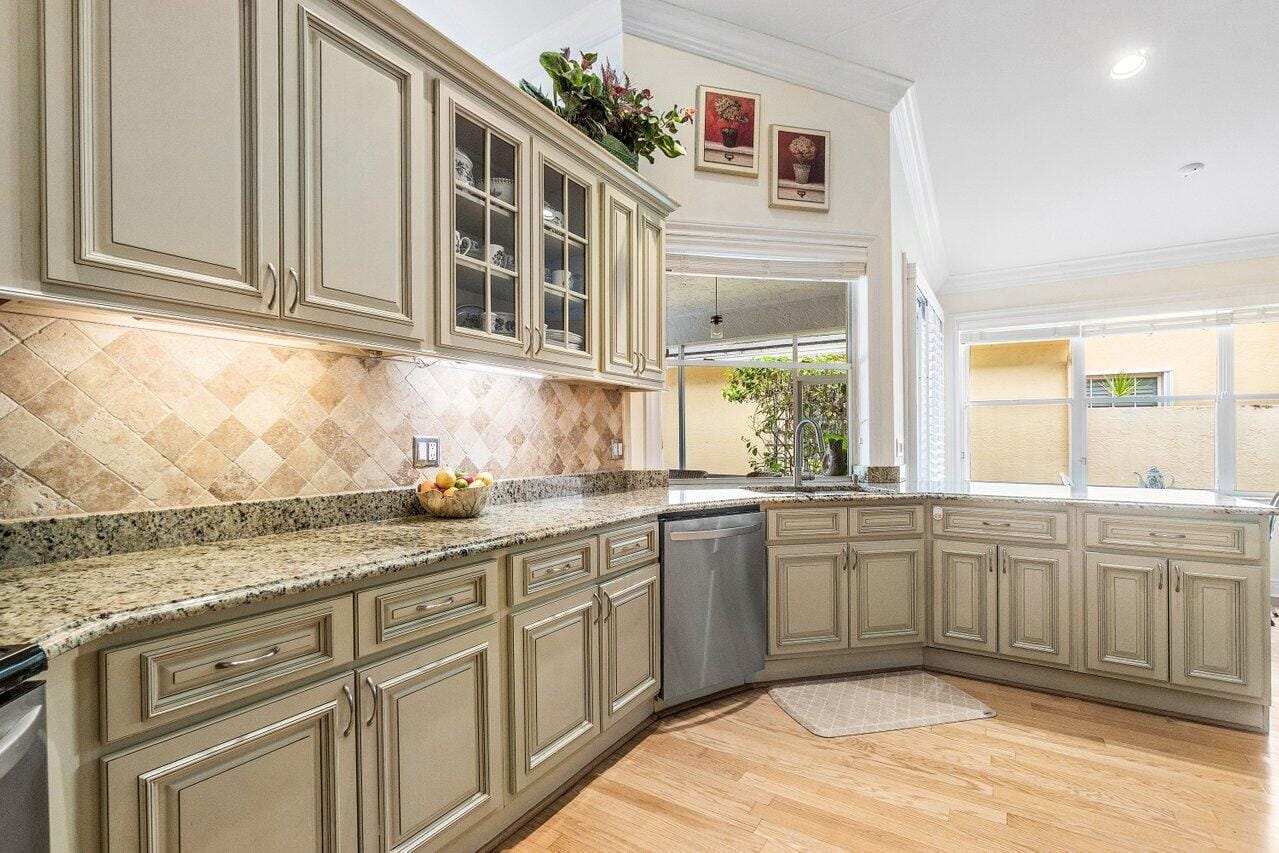 8271 Bob O Link Drive, West Palm Beach, FL 33412 photo 8
