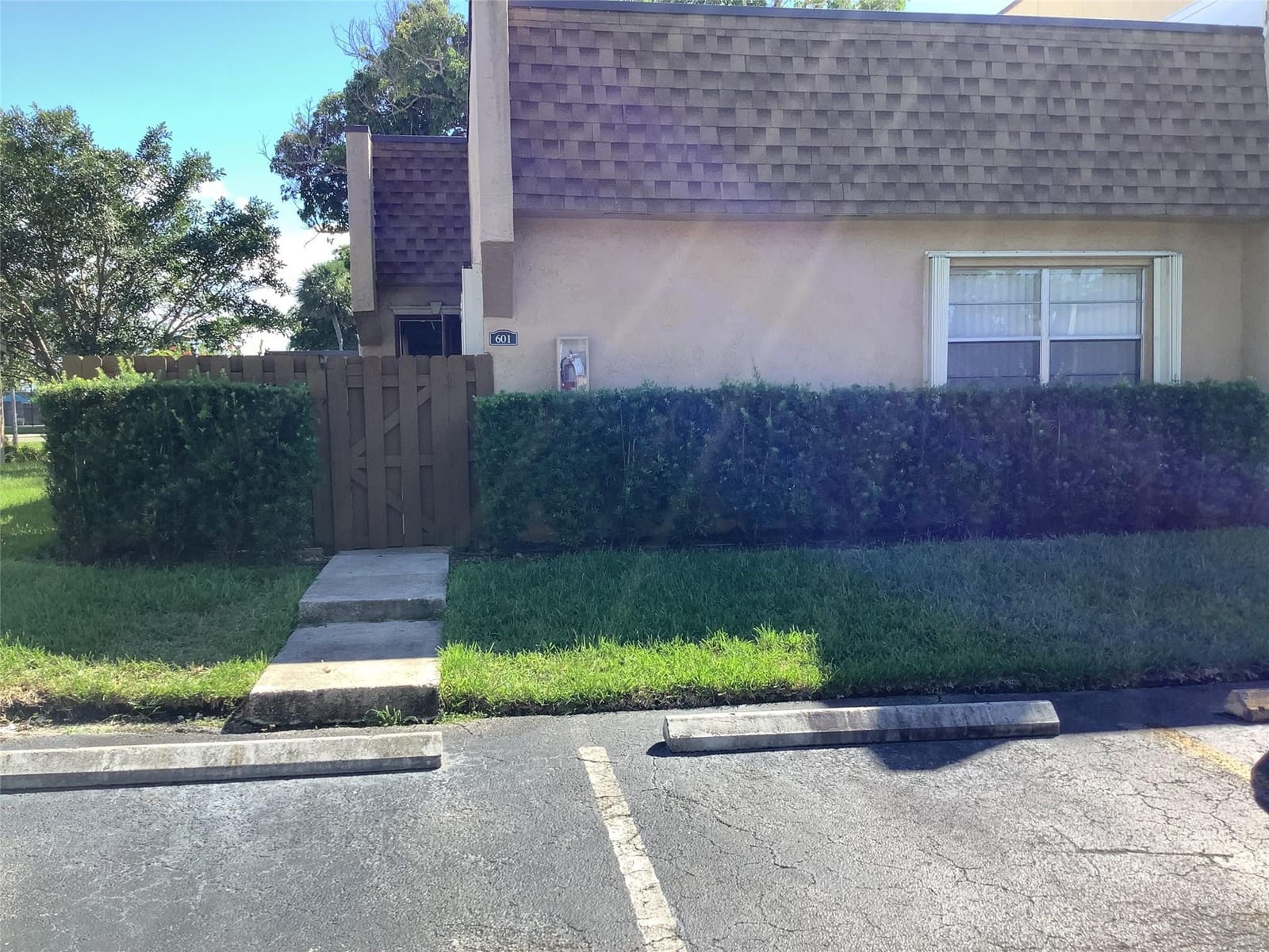 3581 NW 95th Terrace 601 — photo 2