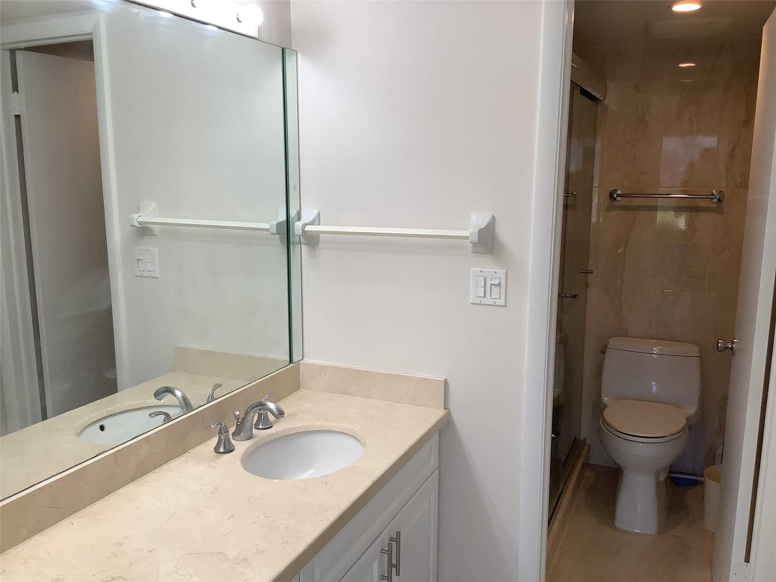 3581 NW 95th Terrace 601, Sunrise, FL 33351 photo 16