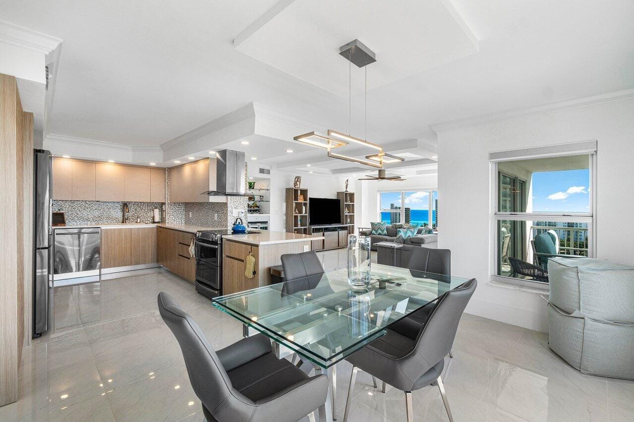 875 E Camino Real 15d, Boca Raton, FL 33432 photo 9