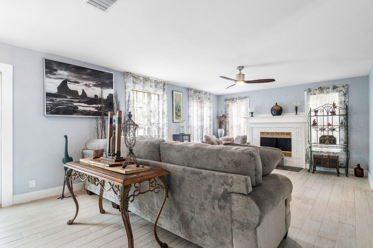 17081 Mellen Lane, Jupiter, FL 33478 photo 2
