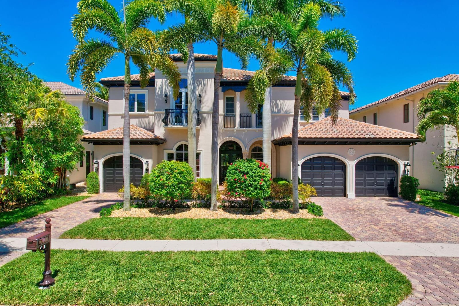 17681 Middlebrook Way, Boca Raton, FL 33496