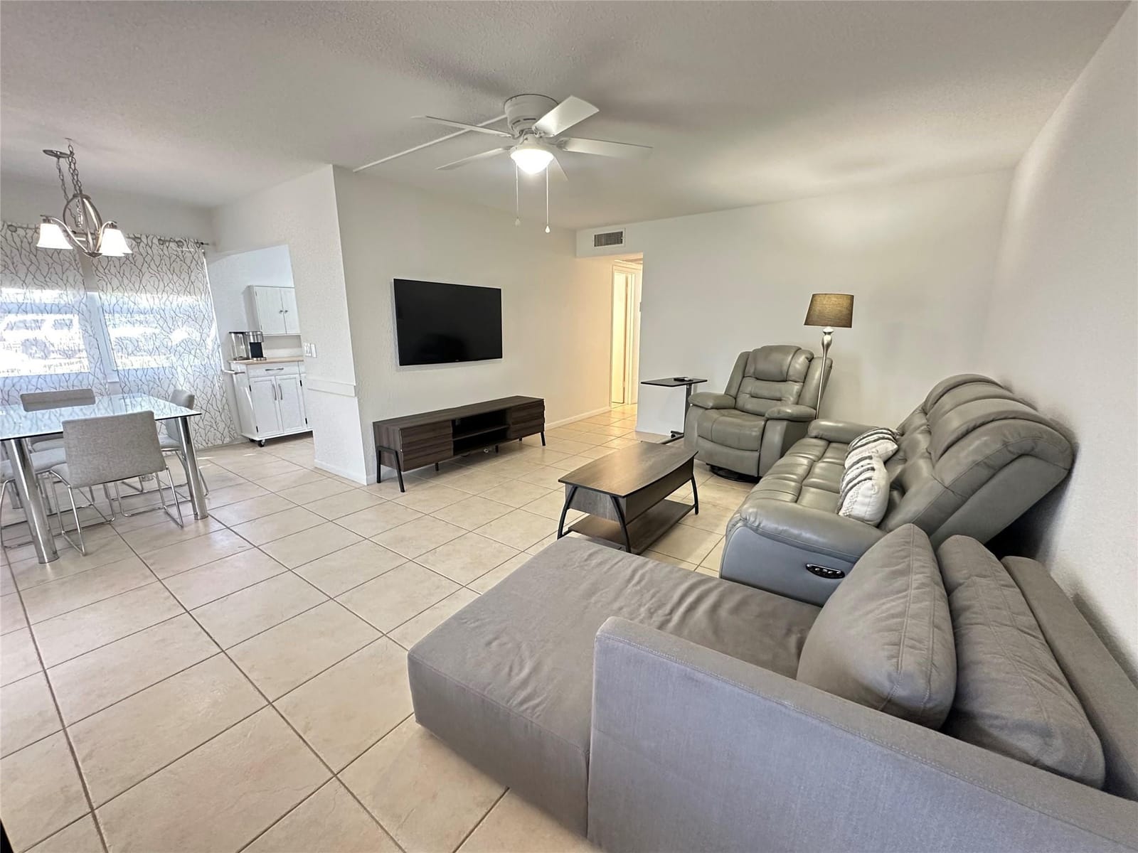 85 Ventnor 85, Deerfield Beach, FL 33442