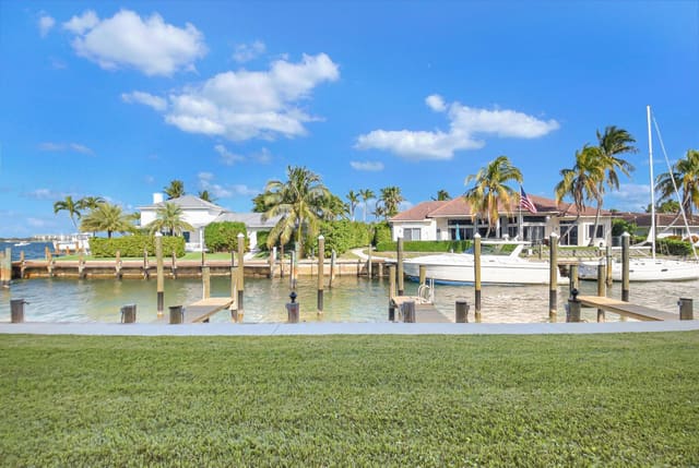1030 Sugar Sands Boulevard 167, sold in Sugar Sands, Singer Island, FL