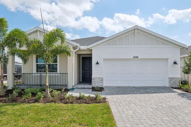 11248 NW Barnstead Way, Port St. Lucie, FL 34987