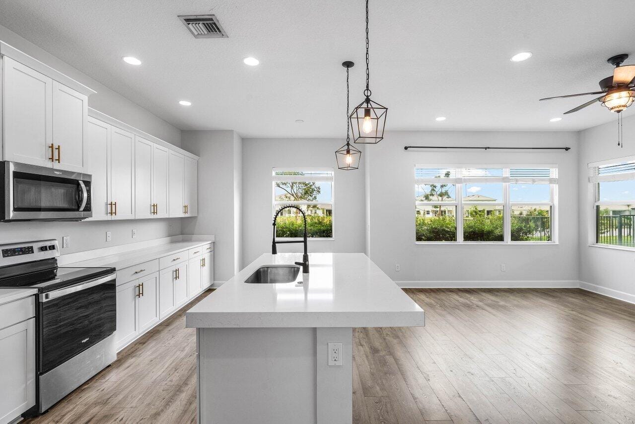 15262 Goldfinch Circle — photo 12