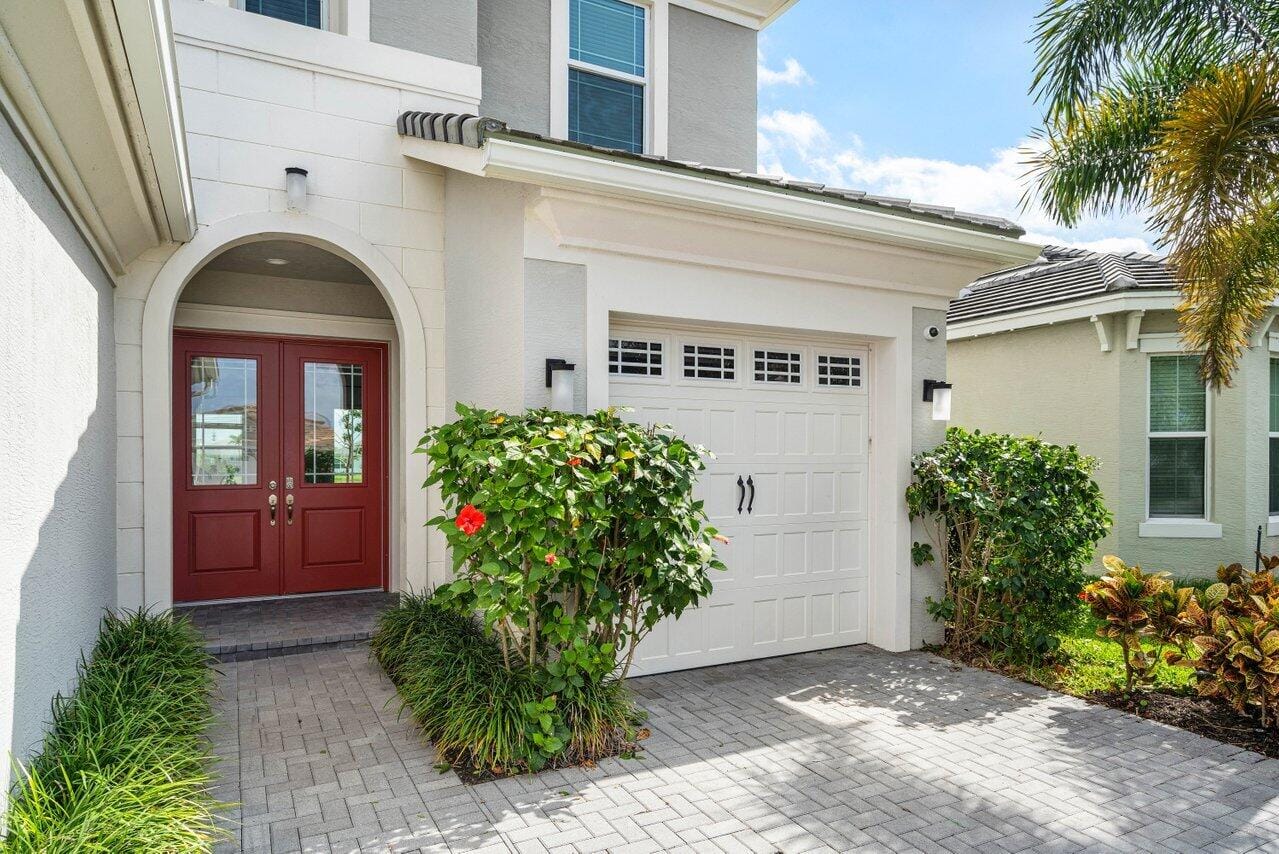 15262 Goldfinch Circle — photo 6