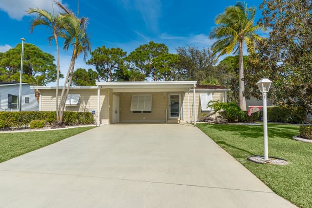 3404 Red Tailed Hawk Drive, Port St. Lucie, FL 34952