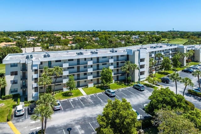 2410 Deer Creek Country Club Boulevard 205-E, sold in Deer Creek Country Club, Deerfield Beach, FL