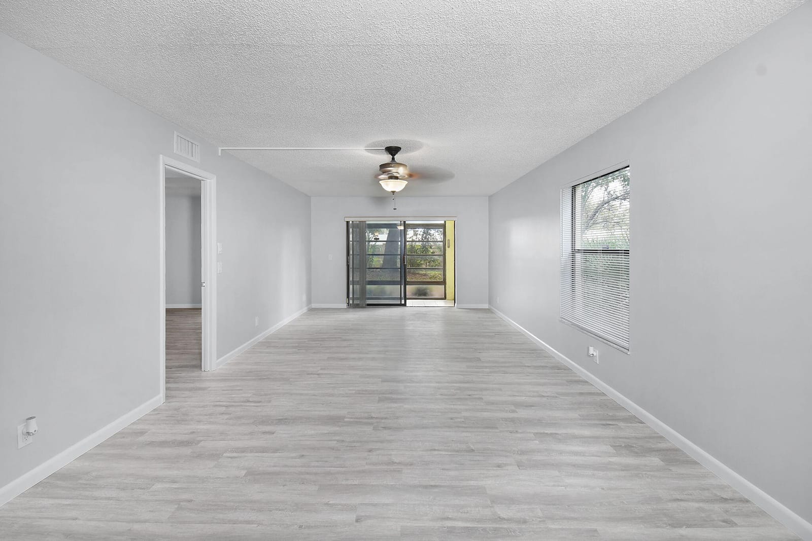 31 SW South River Dr. Drive 106, Stuart, FL 34997 photo 16