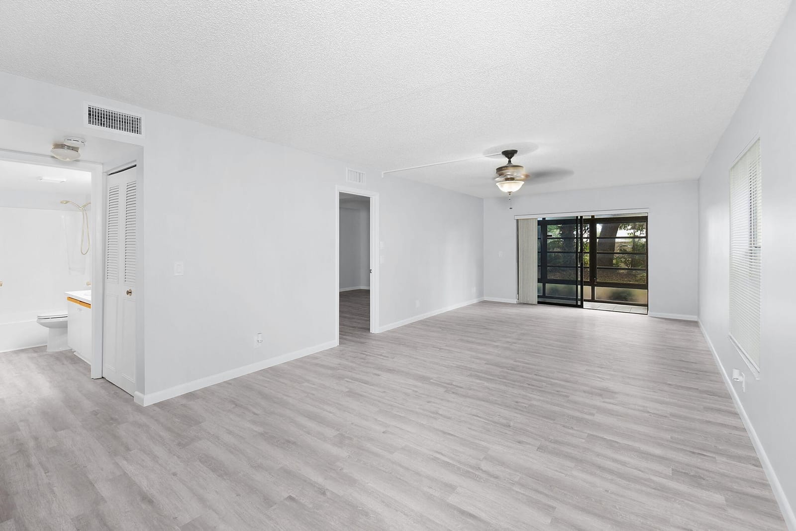 31 SW South River Dr. Drive 106, Stuart, FL 34997 photo 17