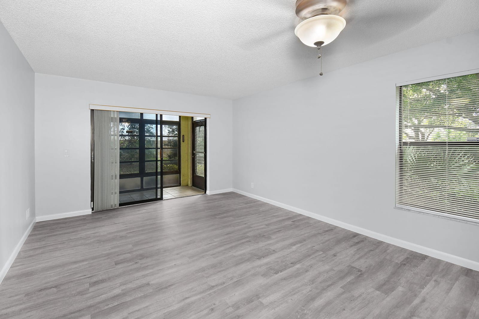 31 SW South River Dr. Drive 106, Stuart, FL 34997 photo 19