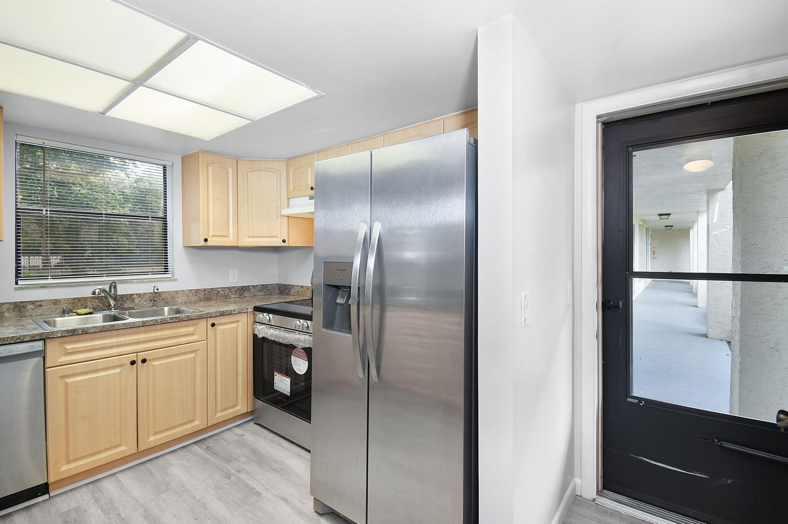 31 SW South River Dr. Drive 106 — photo 10