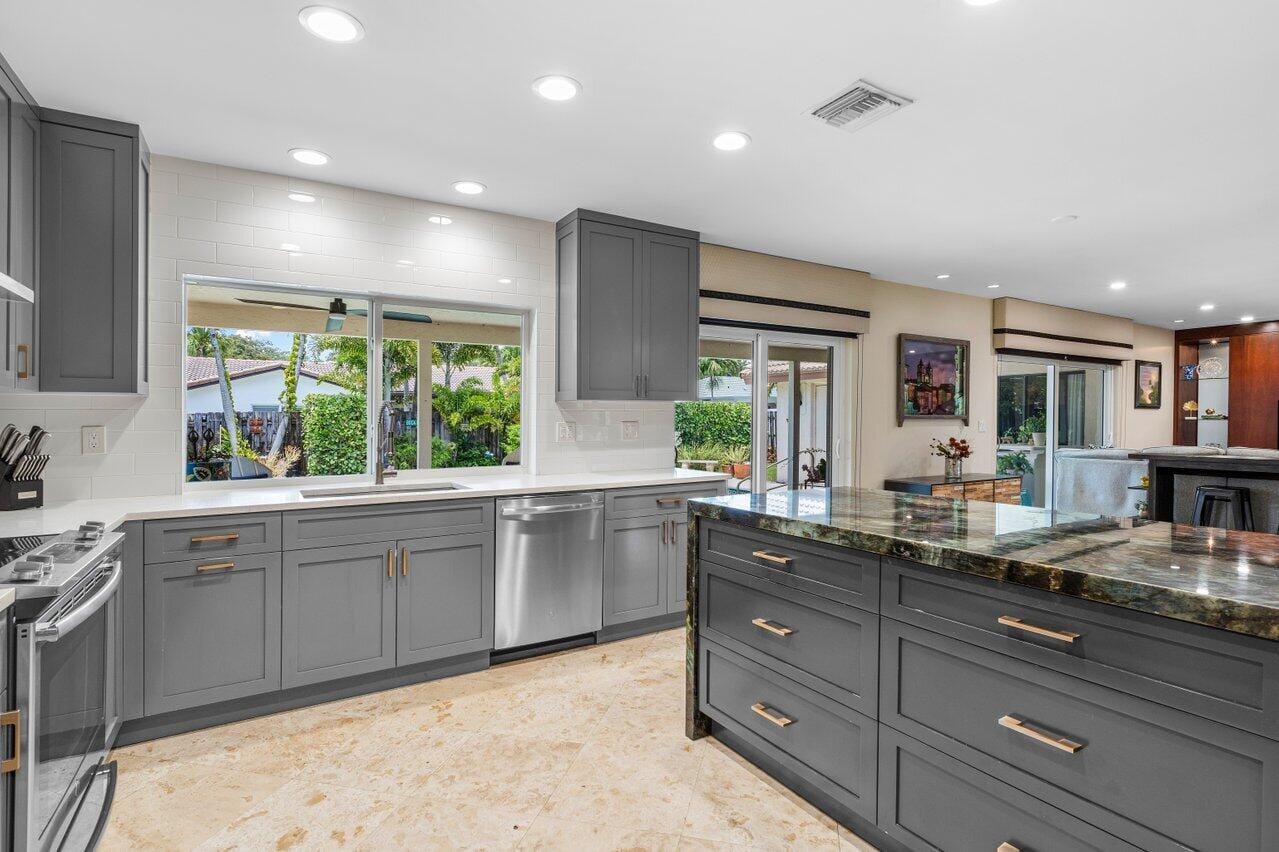 1935 SW 7th Court, Boca Raton, FL 33486 photo 9