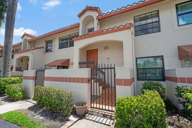 506 Congressional Way, Deerfield Beach, FL 33442