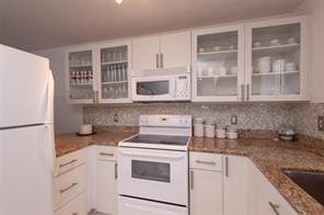 2514 Taylor Street 12, sold in Balaban Villa, Hollywood, FL