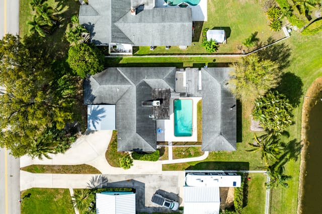4705 Holly Drive, sold in Pga National, Palm Beach Gardens, FL