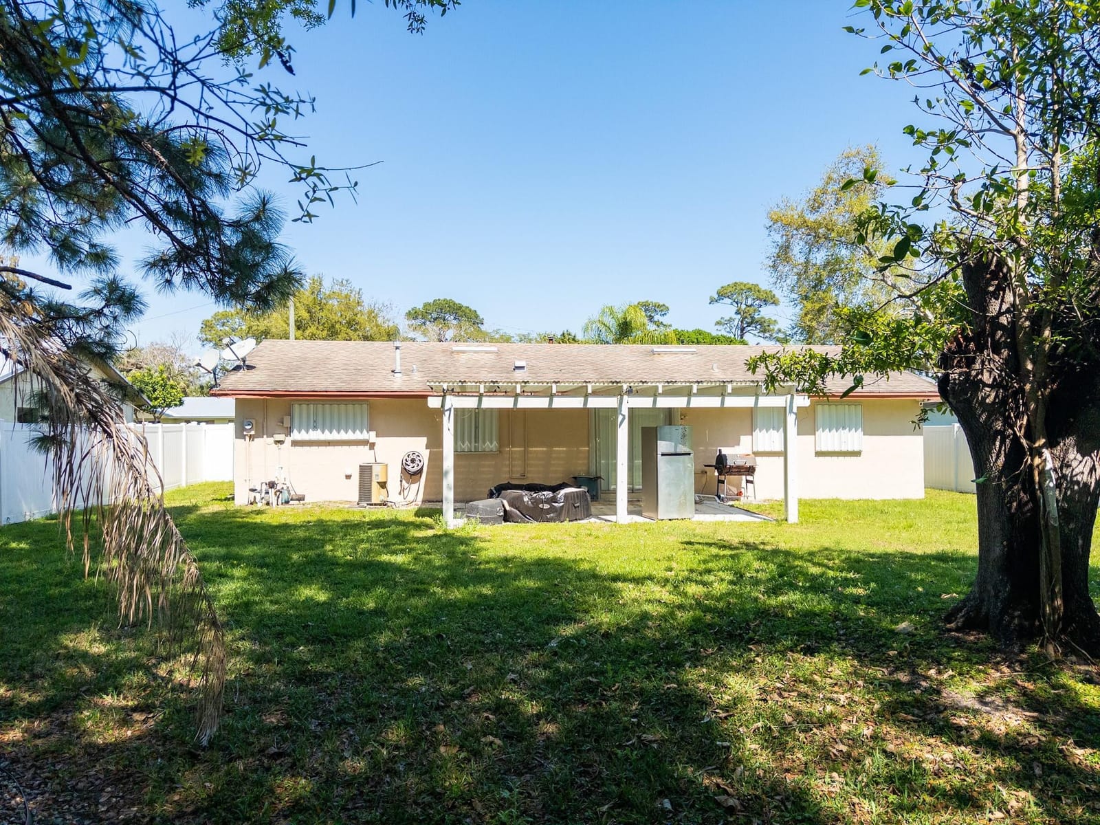 3205 Hibiscus — photo 12