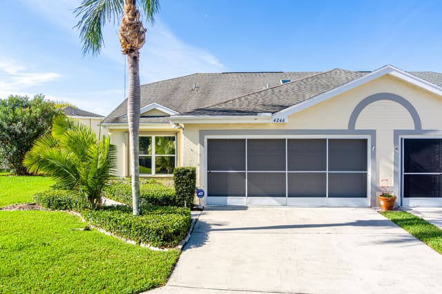 4246 SE Home Way, Port St. Lucie, FL 34952