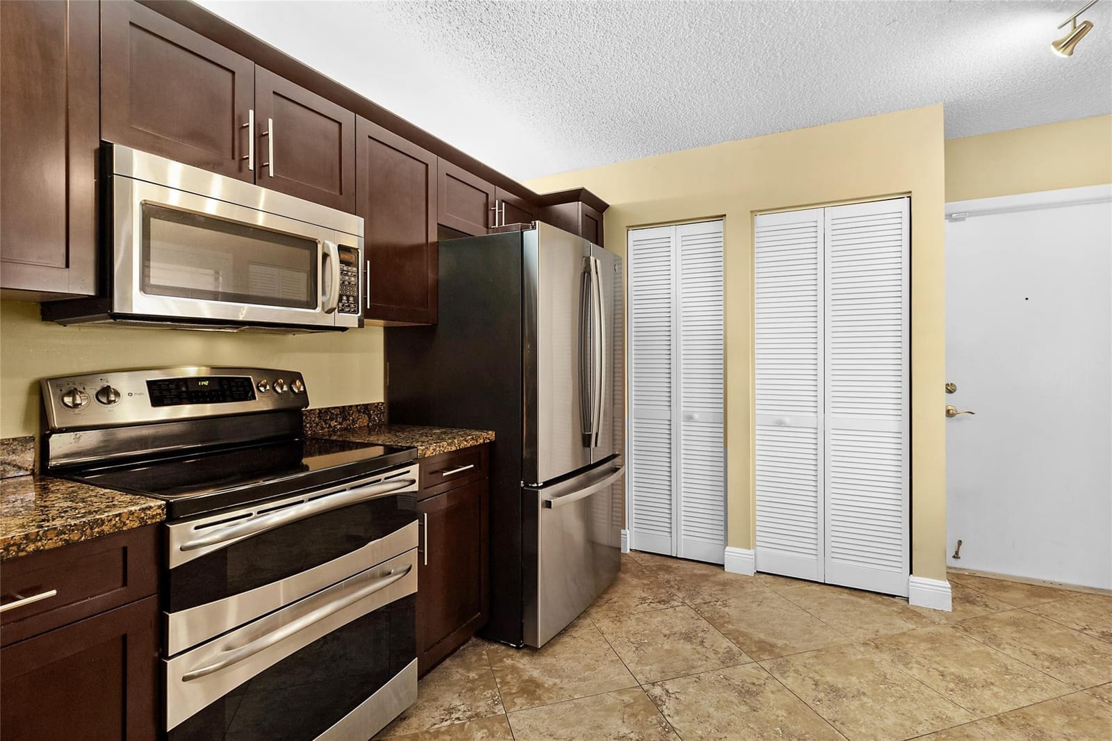 9829 NW 1st Court 9829, Plantation, FL 33324 photo 11