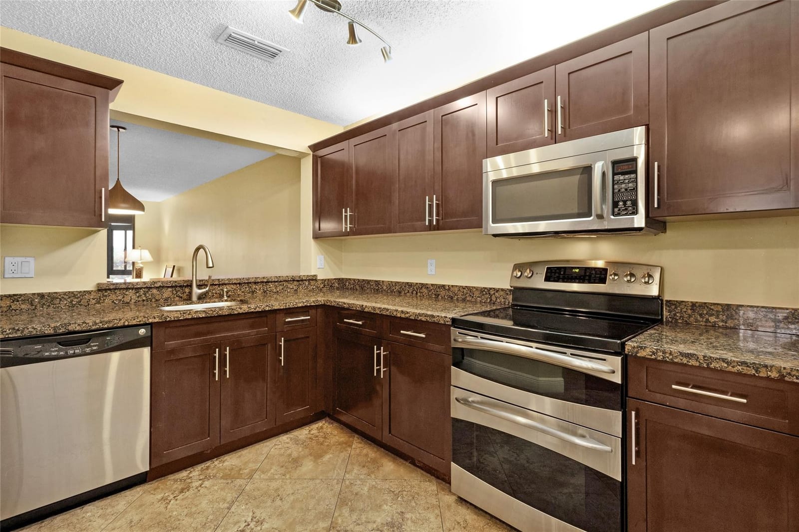 9829 NW 1st Court 9829, Plantation, FL 33324 photo 12