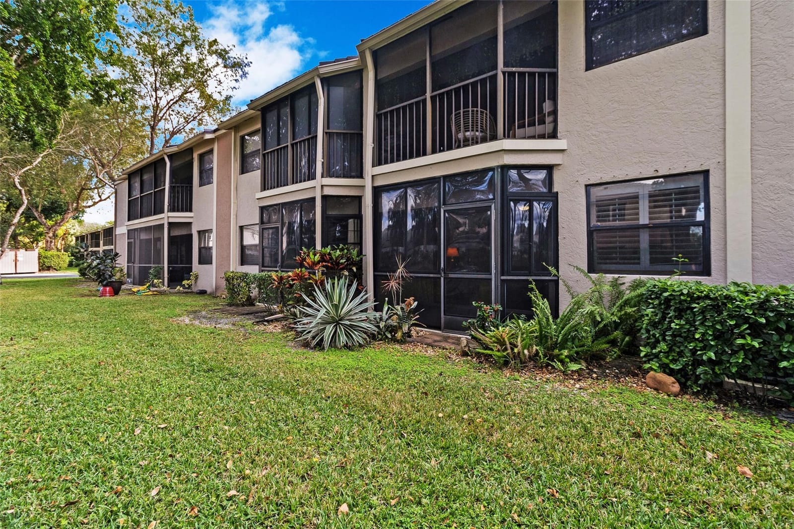 9829 NW 1st Court 9829, Plantation, FL 33324 photo 28