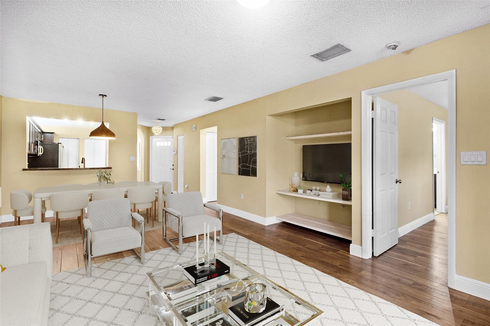 9829 NW 1st Court 9829, Plantation, FL 33324