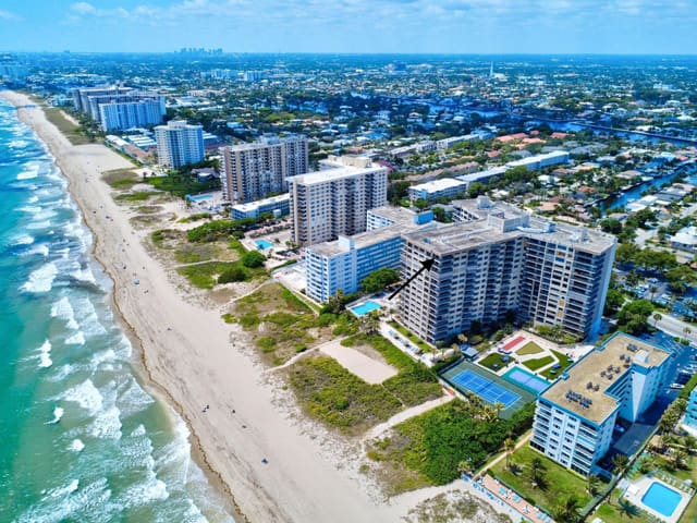 1800 S Ocean Boulevard 1505 Penthouse, Lauderdale-By-The-Sea, FL 33062