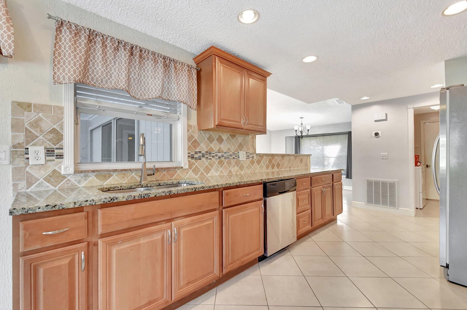 8437 Mildred Drive W, Boynton Beach, FL 33472 photo 15