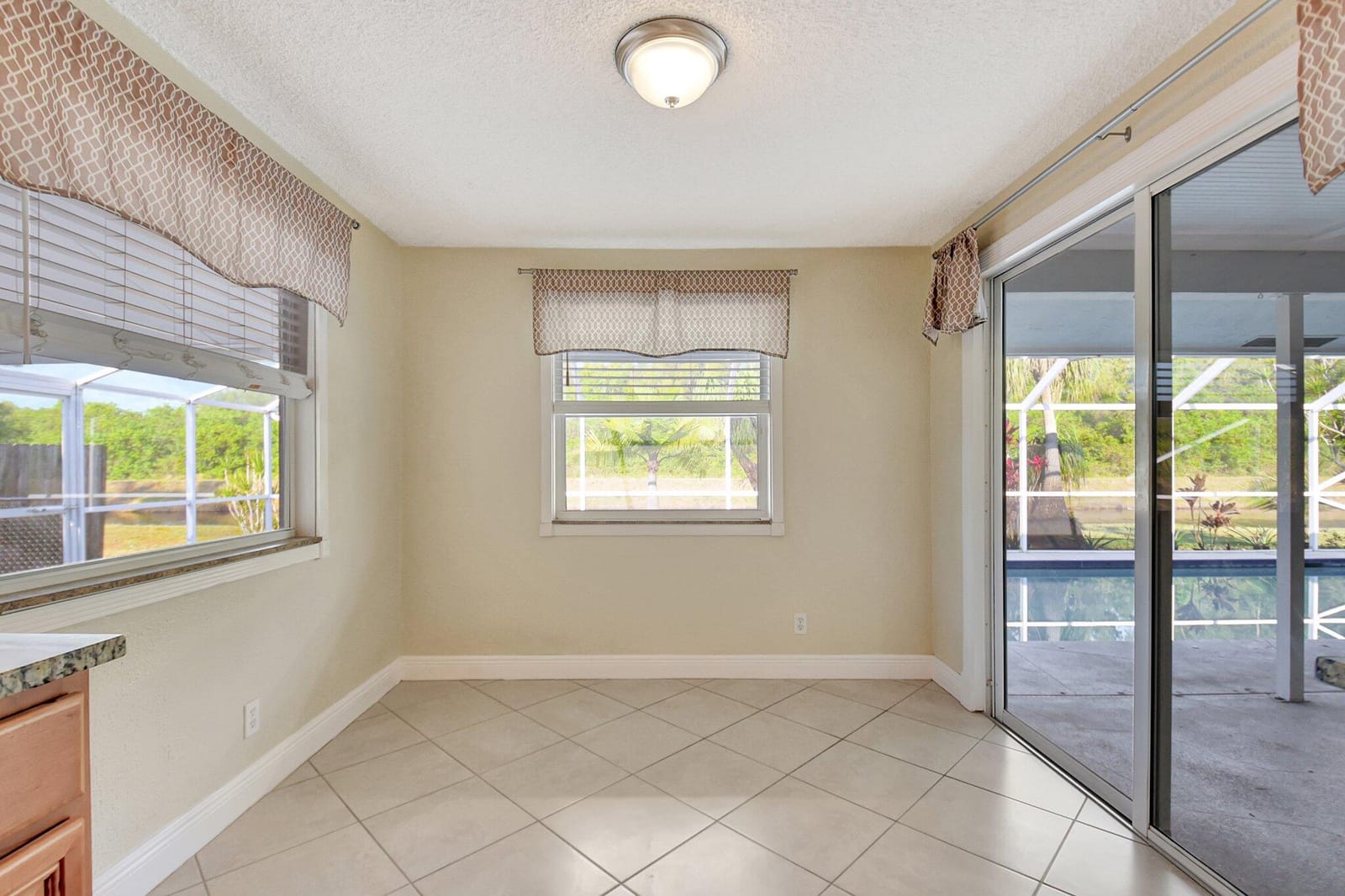 8437 Mildred Drive W, Boynton Beach, FL 33472 photo 16