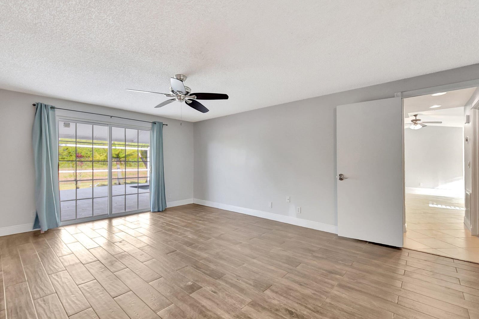 8437 Mildred Drive W, Boynton Beach, FL 33472 photo 20