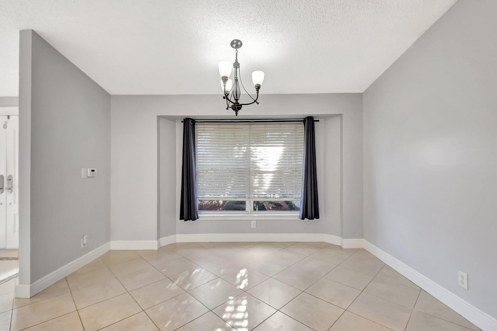 8437 Mildred Drive W, Boynton Beach, FL 33472 photo 10