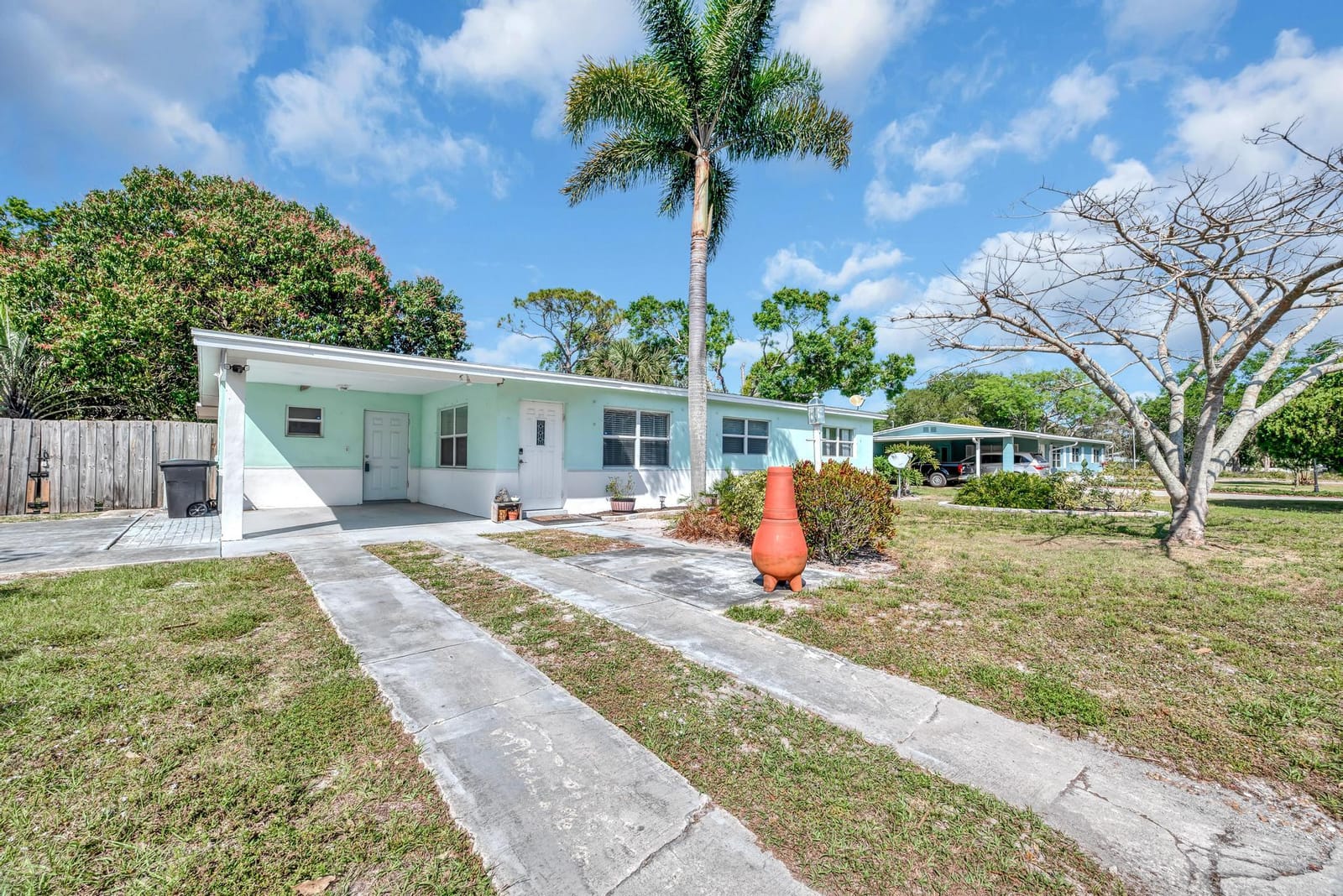 332 Smallwood Avenue, Fort Pierce, FL 34982 photo 3